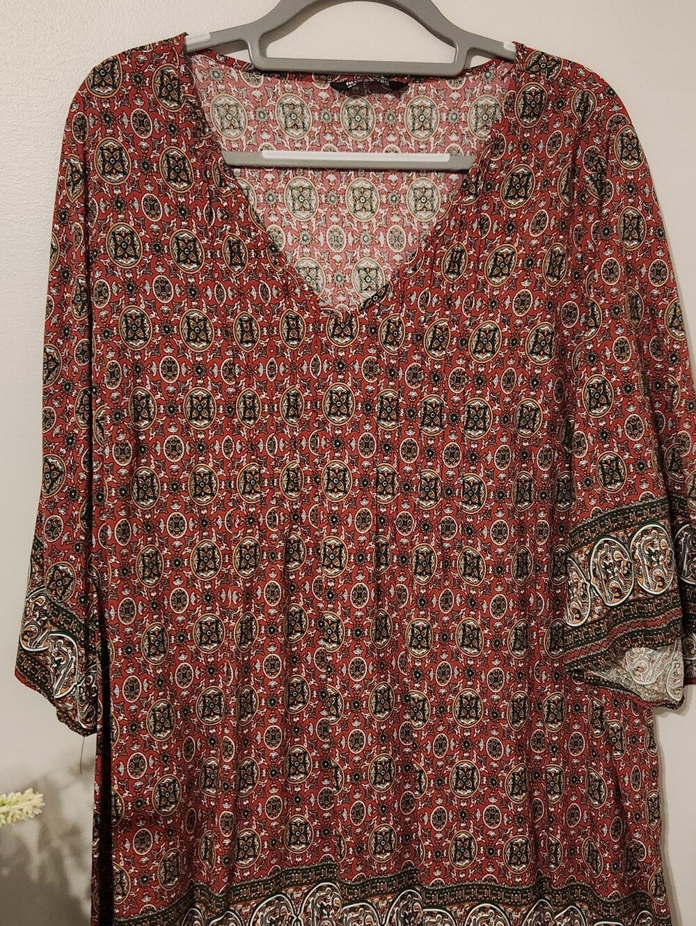 Printed V-Neck Women’s Tunic Top in Rust Red and Moss Green